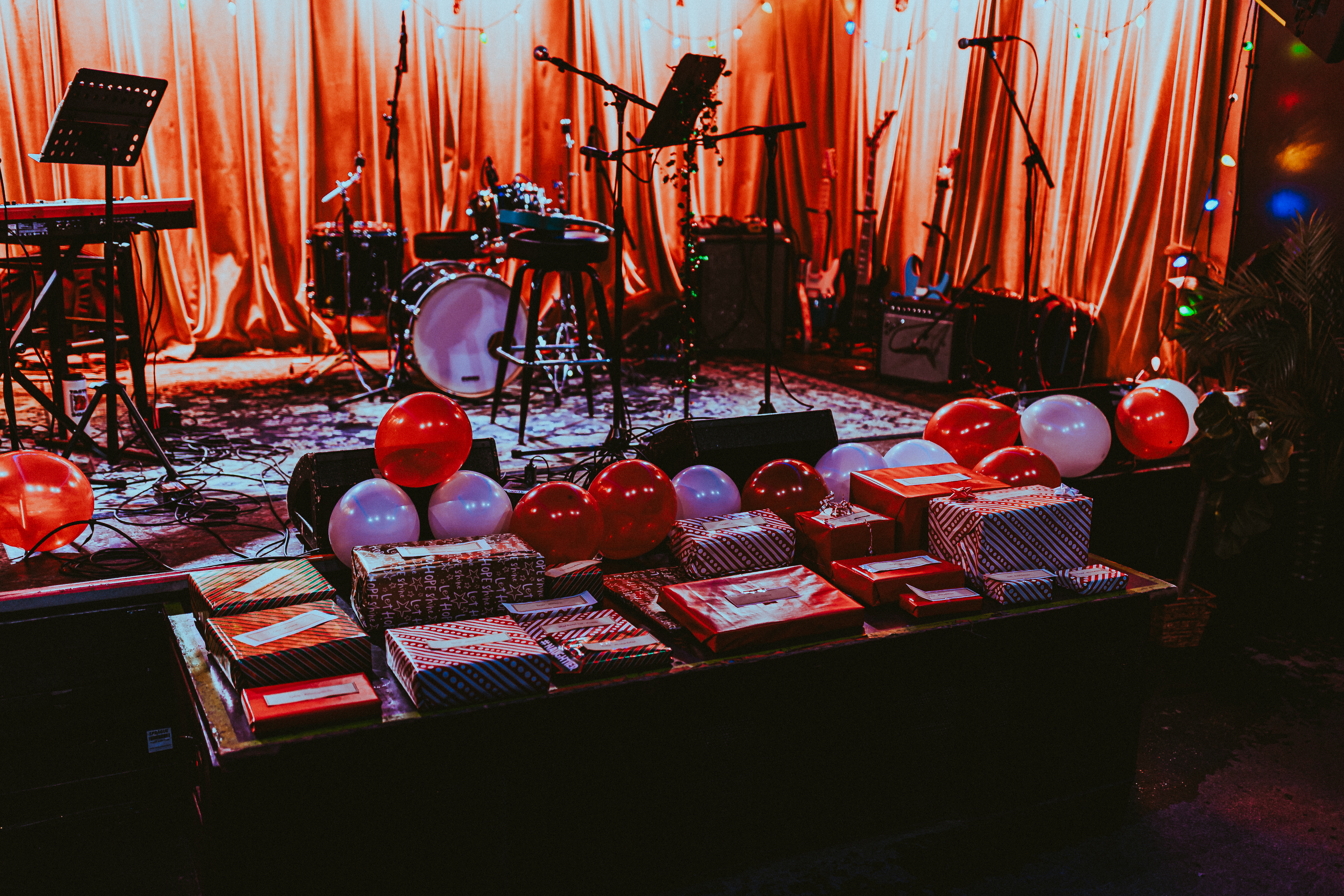 Holly Jolly Show Event Photo 1